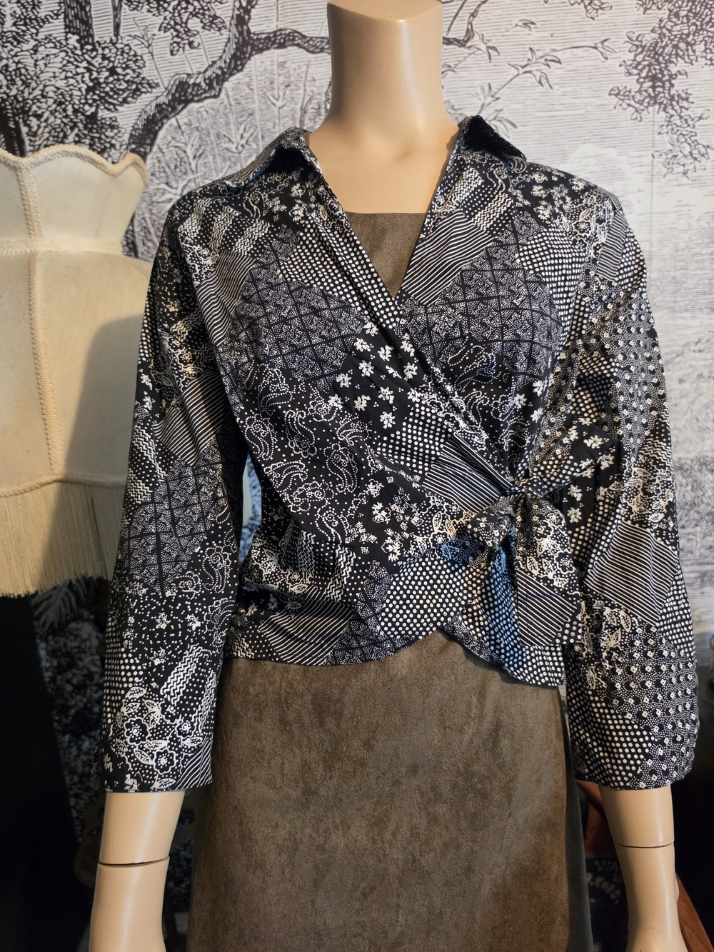 Gorgeous Coldwater Creek Patchwork Wrap Top — Size Medium